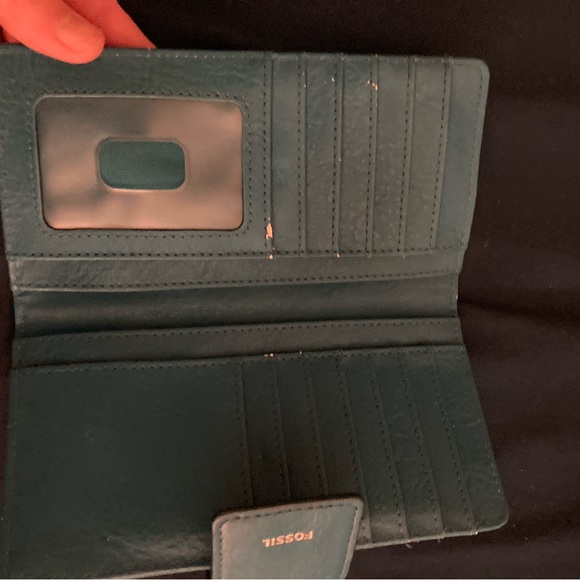 Blue fossil bifold wallet - Picture 2 of 2